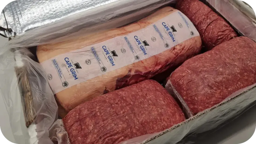 Fresh Cape Grim beef cuts packed in cryovac, including a large rib section and ground beef portions, ready for keto-friendly delivery across Victoria.