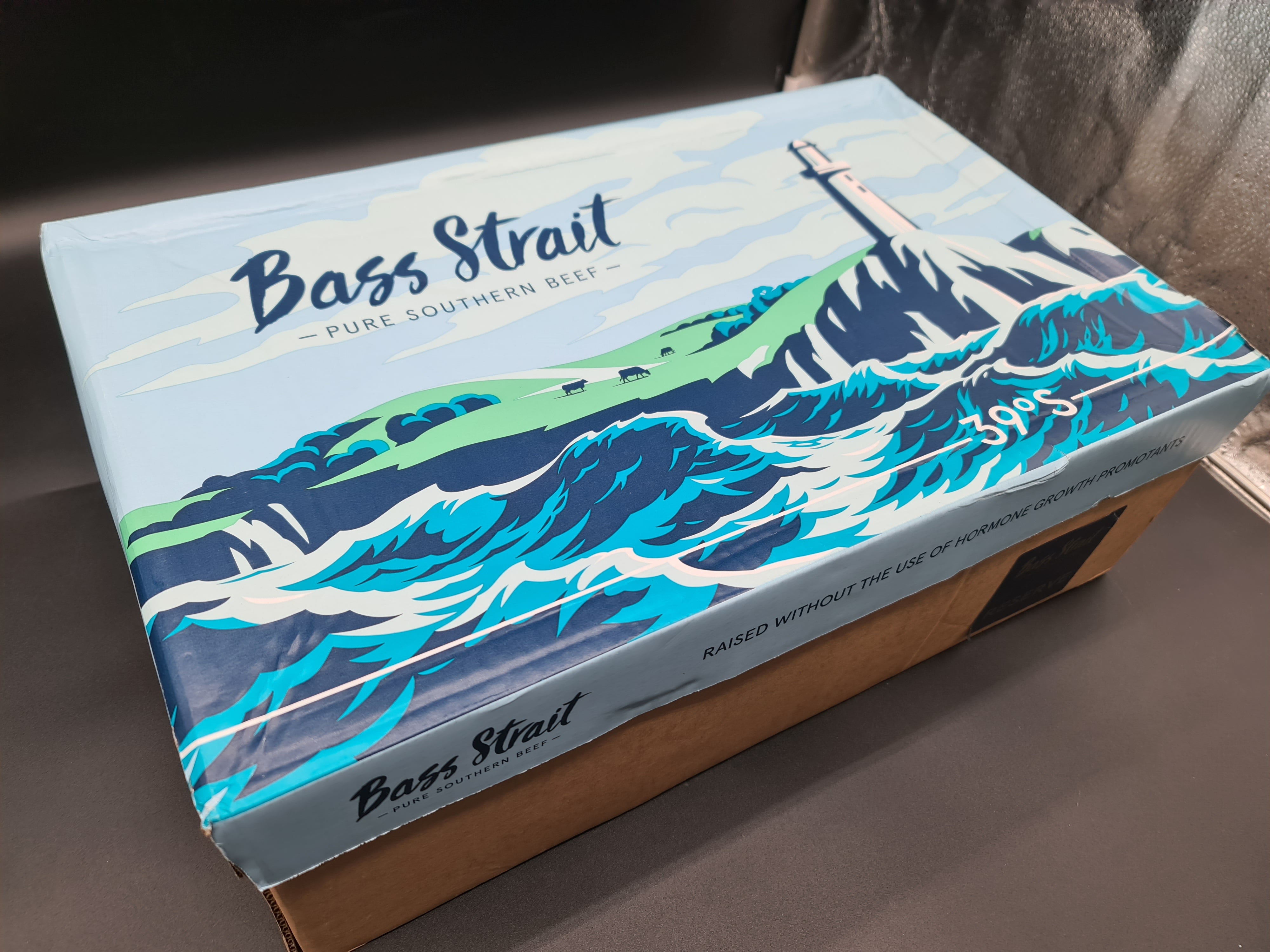 Open Bass Strait beef box with vacuum-packed cuts inside