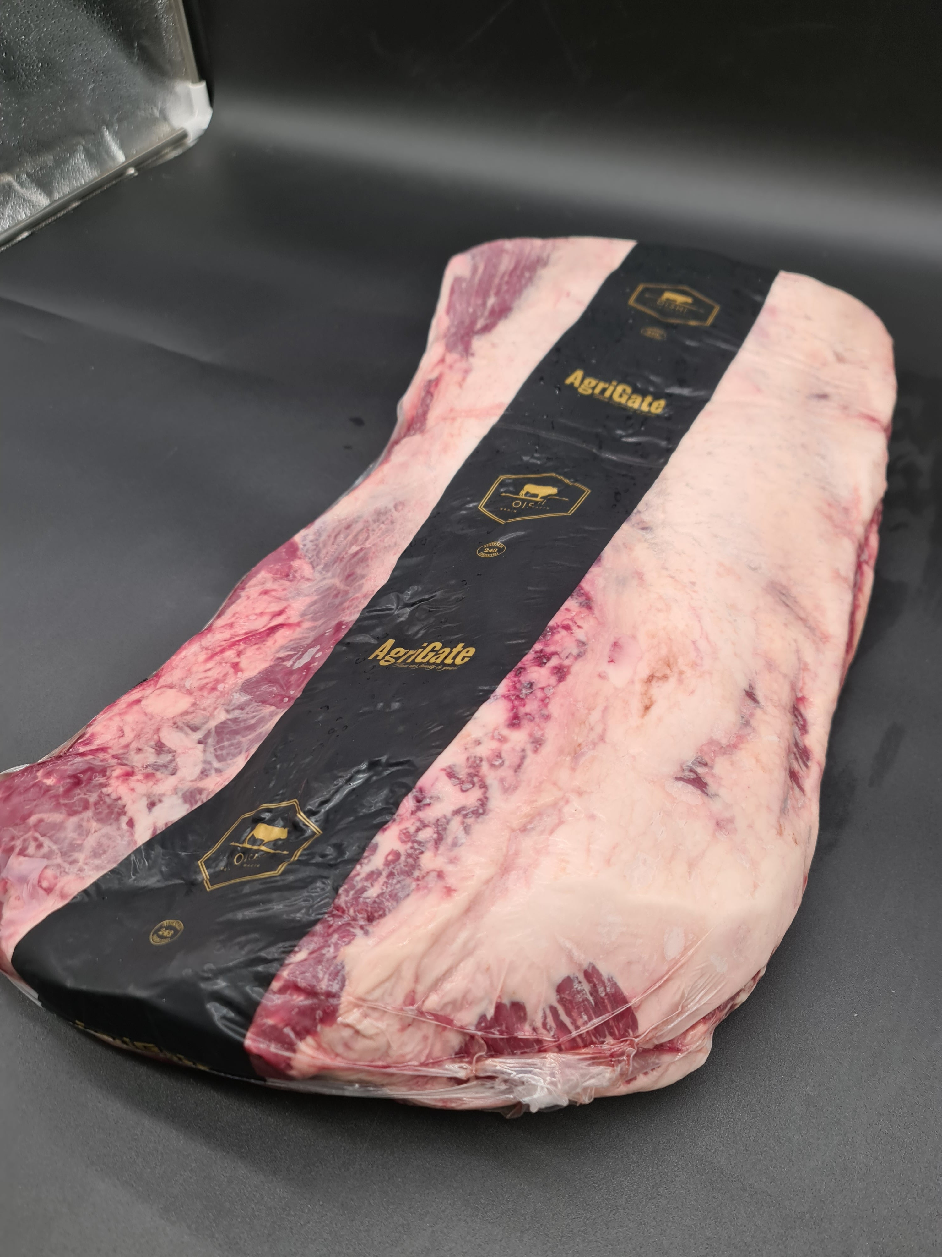 Brisket From *SPECIAL* $24/kg (Was $30/kg) – Grain-Fed Wagyu MB3+ – Oishi Wagyu