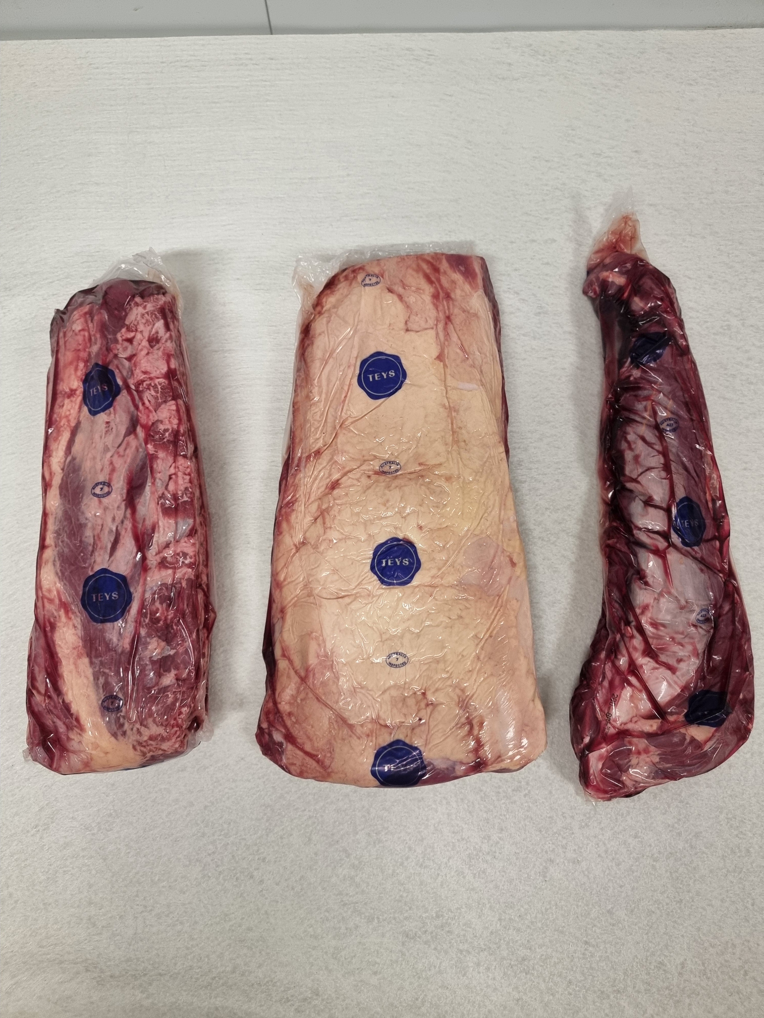 Teys Mixed Steak Box – Scotch Cube Roll, Porterhouse & Eye Fillet (Grass-Fed)