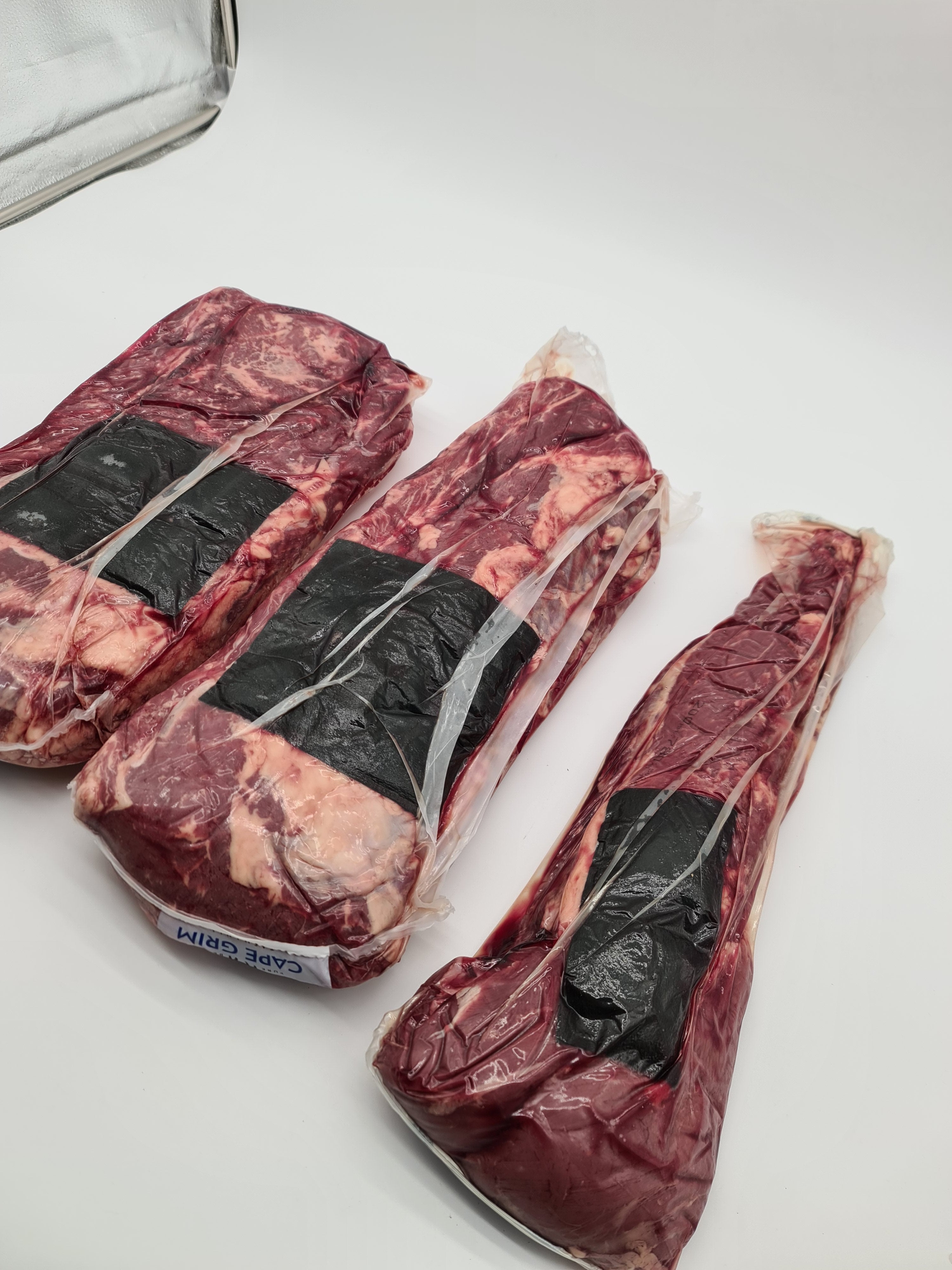 Cape Grim Mixed Box (Grass-Fed & Finished) Porterhouse, Scotch, Eye Fillet *Special*