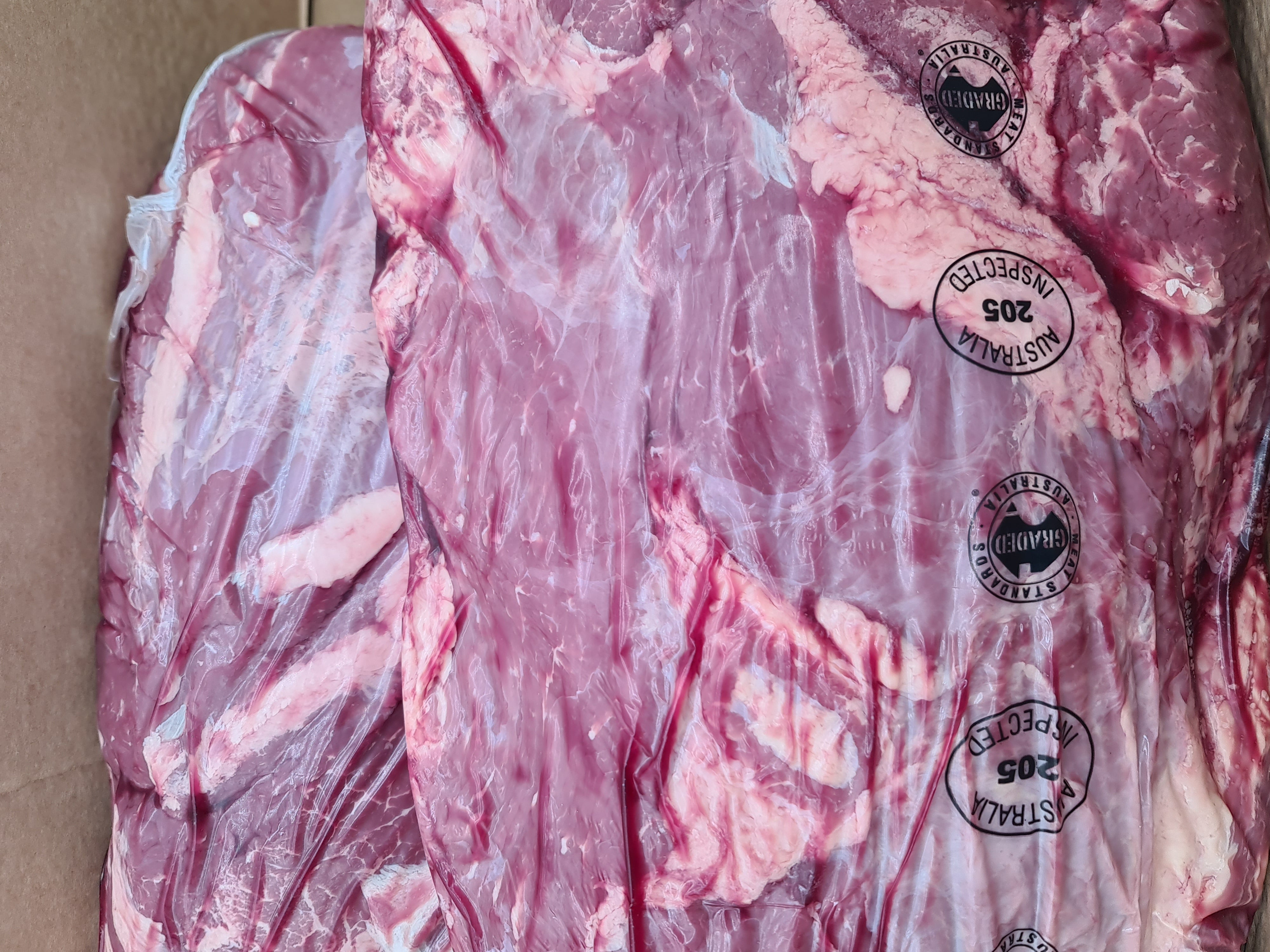 Bass Strait Chuck Roll (Grass-fed) $21/kg