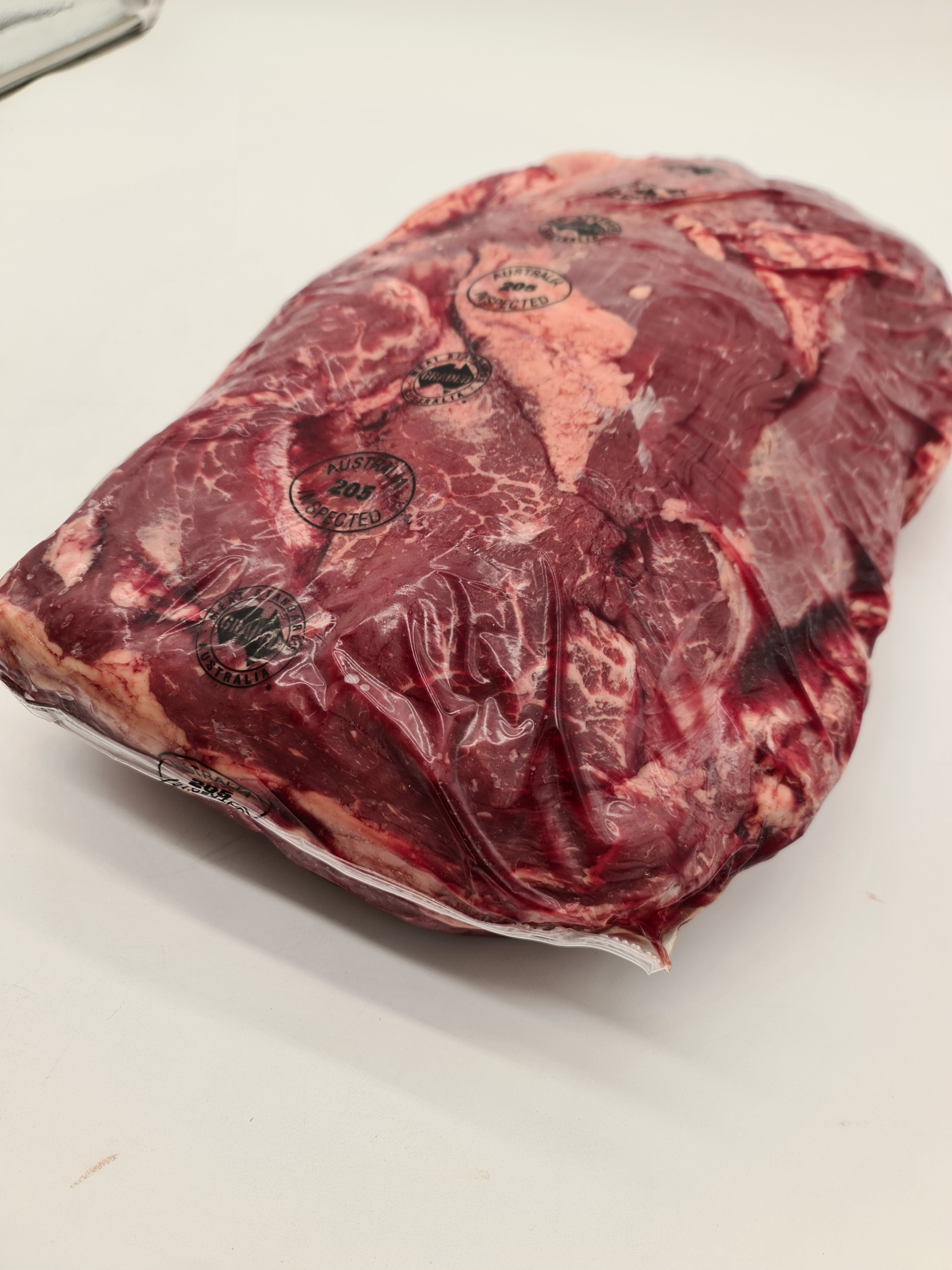 Bass Strait Chuck Roll (Grass-fed) $21/kg