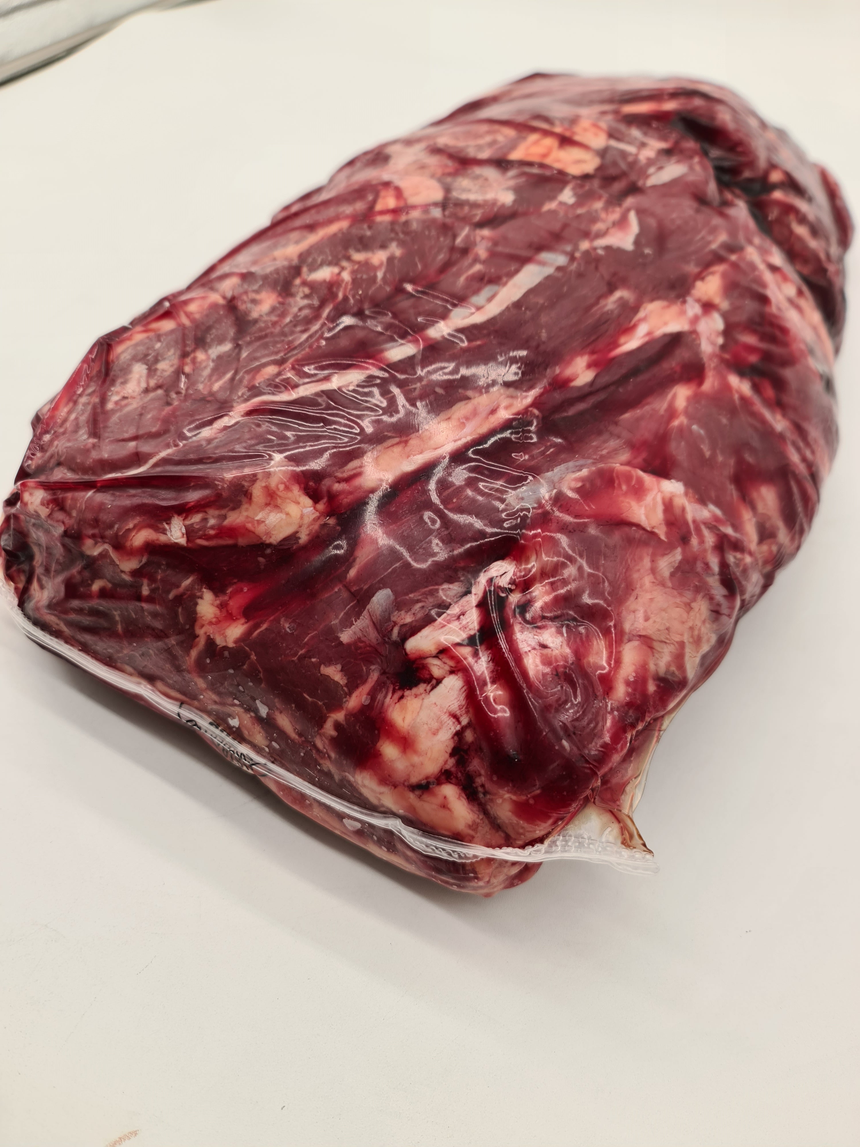 Bass Strait Chuck Roll (Grass-fed) $21/kg