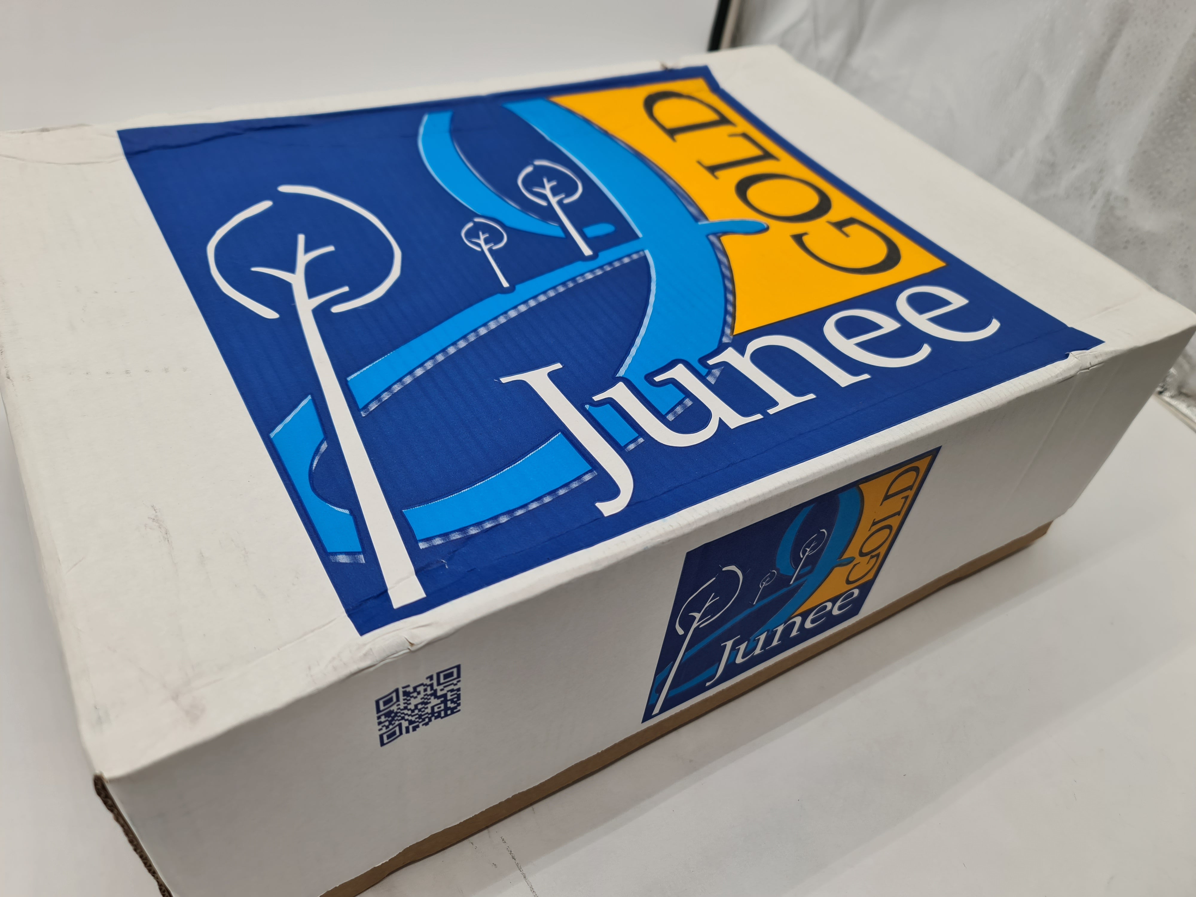 Junee Gold Lamb Rack  $32/kg *SPECIAL (WAS $37/kg)