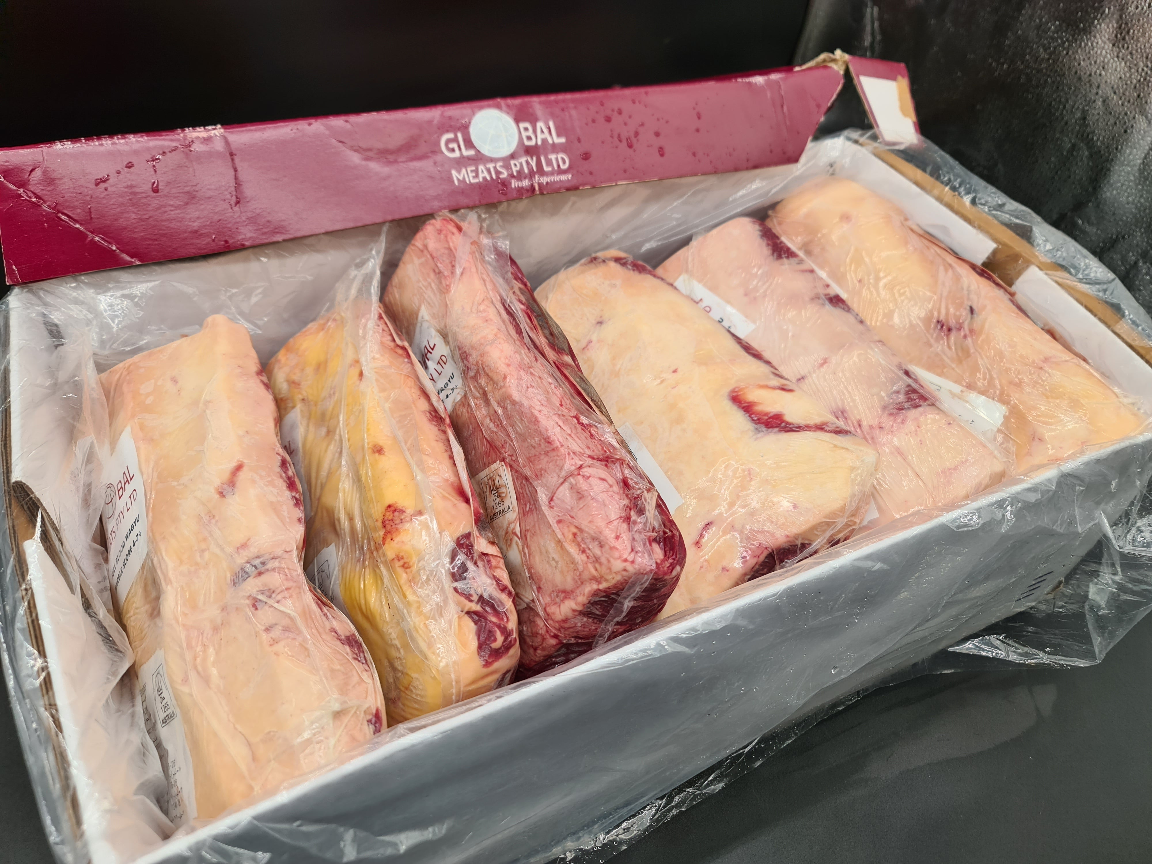 Porterhouse Striploin *SPECIAL* $99/kg (Was $120/kg) - Grain-fed Full-blood Wagyu - Global Meats