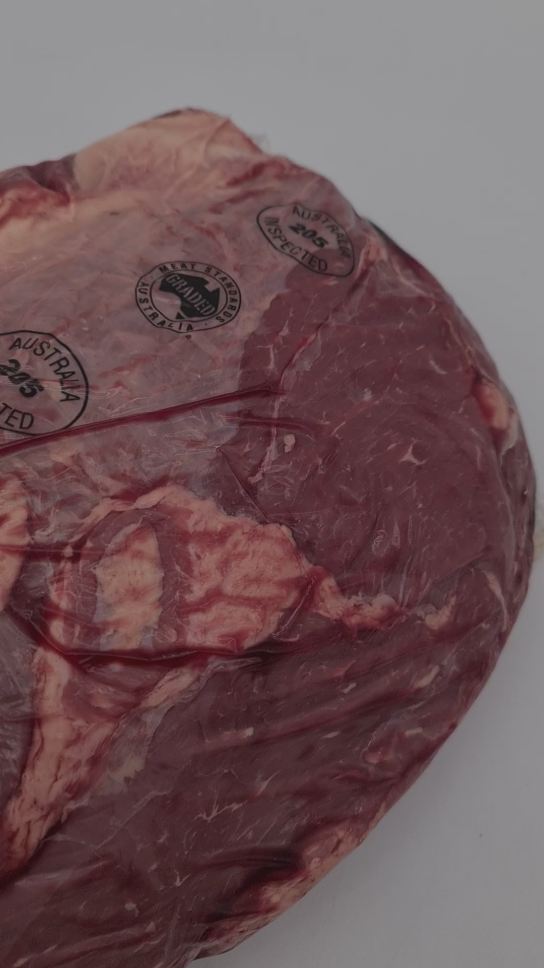 Bass Strait Chuck Roll (Grass-fed) $21/kg