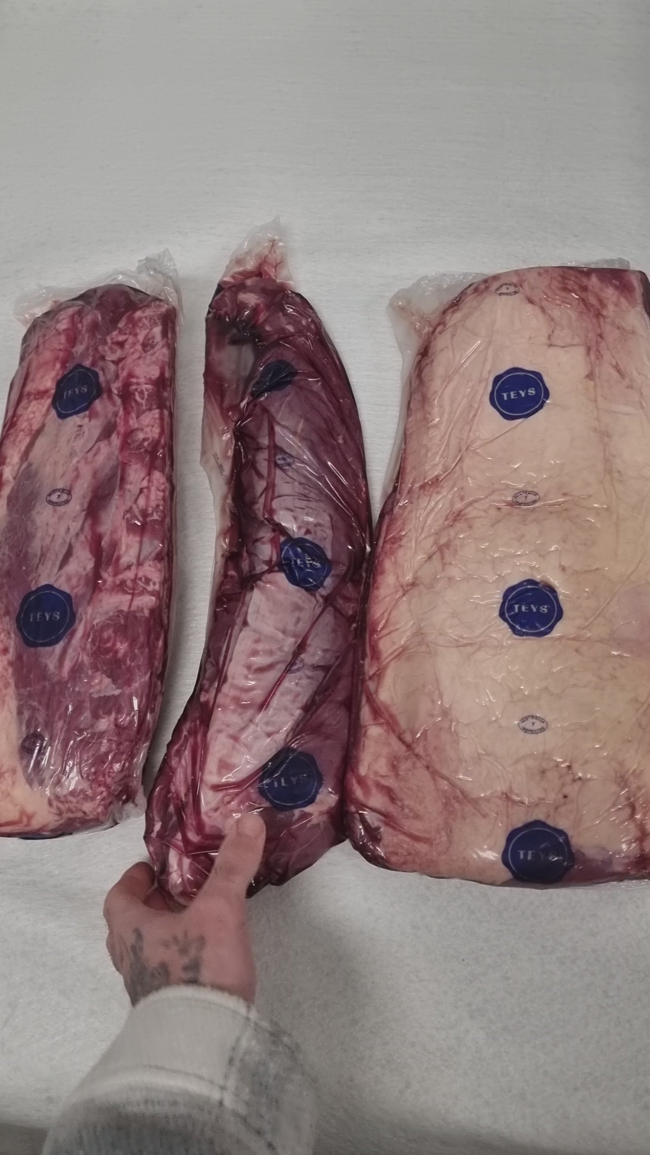 Teys Mixed Steak Box – Scotch Cube Roll, Porterhouse & Eye Fillet (Grass-Fed)