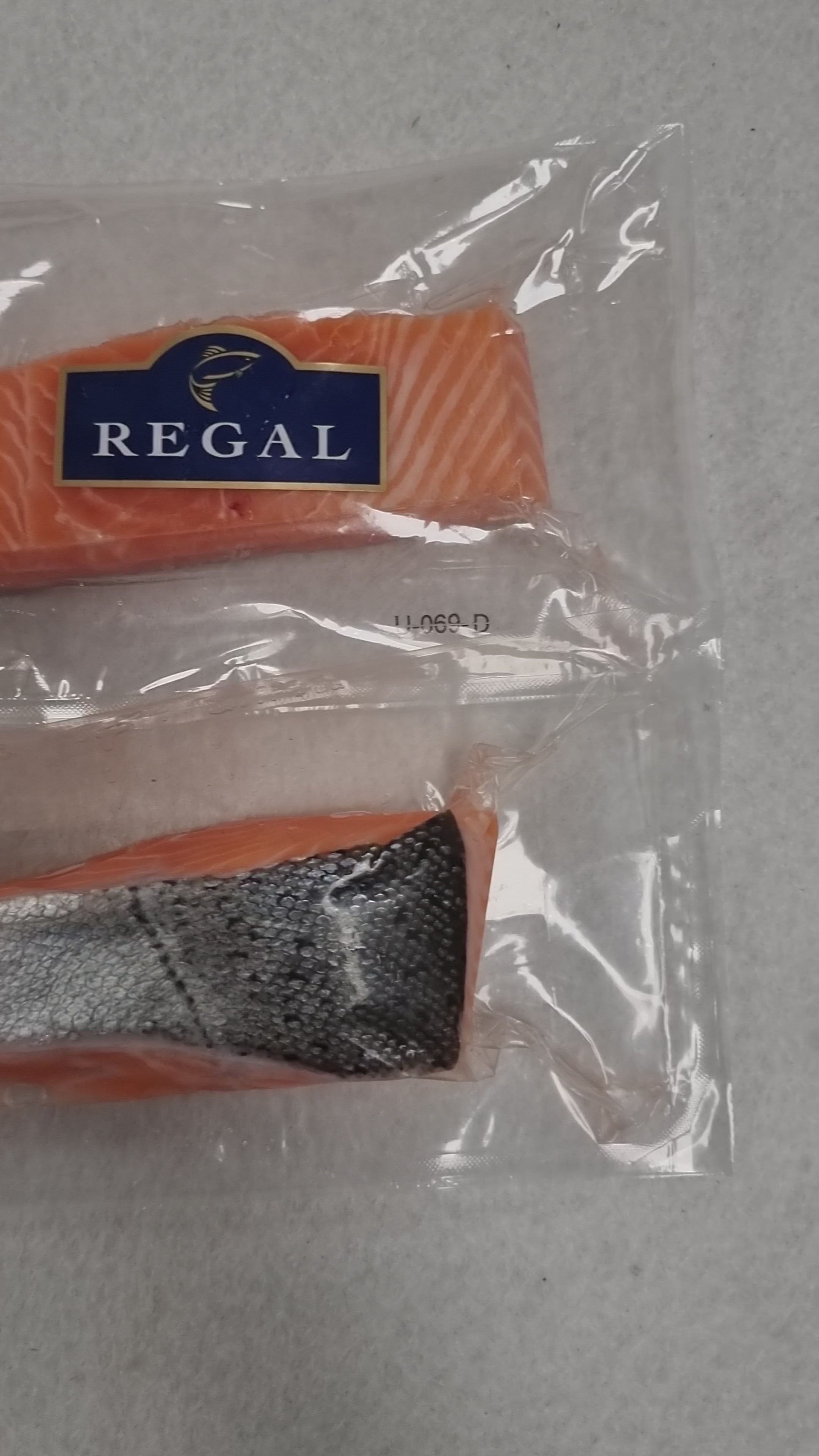 Regal King Salmon (Fresh) – 150g Portions (25 Portion Box - 3.75 KG) - $85/kg