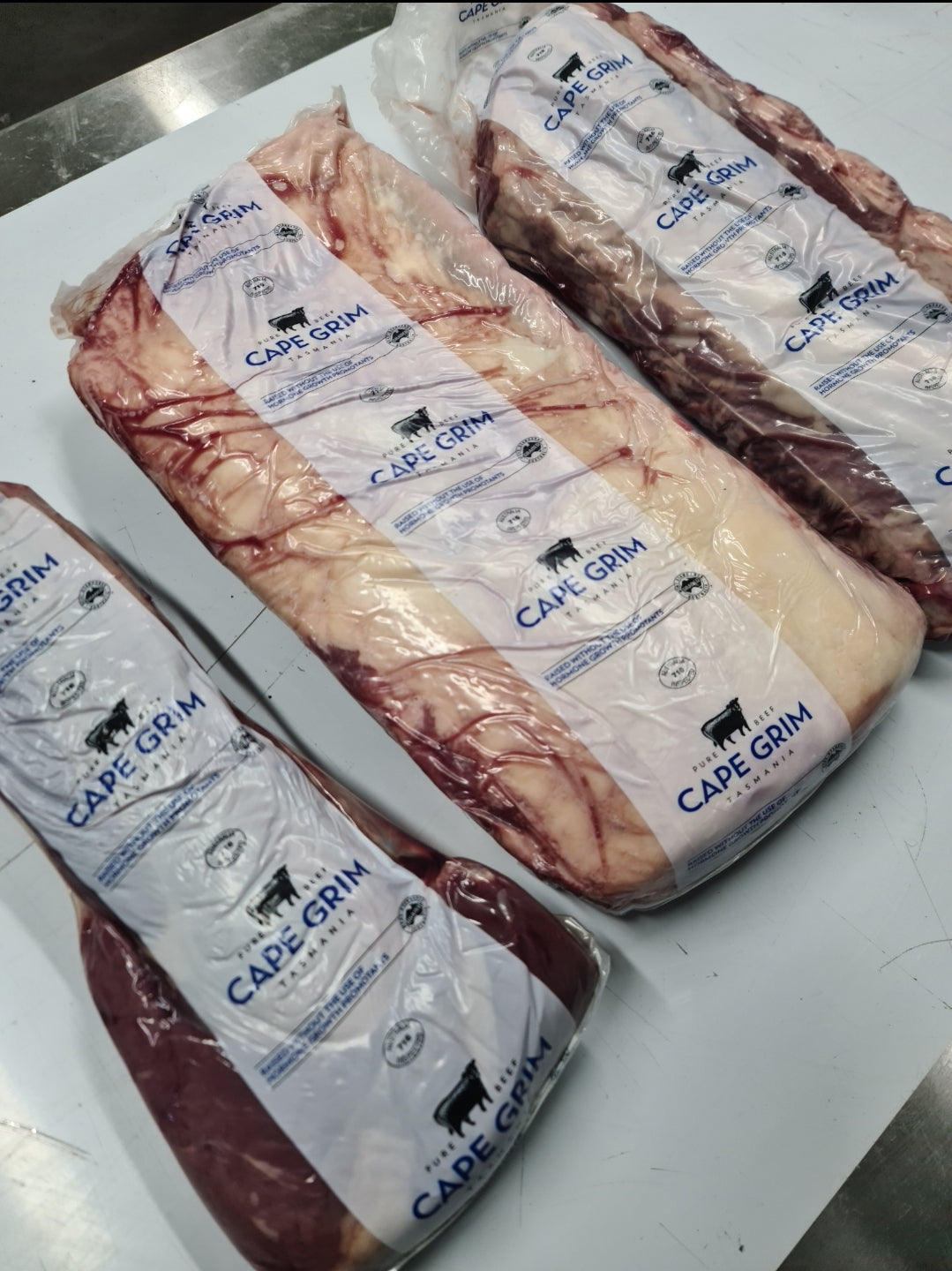 Cape Grim Mixed Box (Grass-Fed & Finished) Porterhouse, Scotch, Eye Fillet *Special*